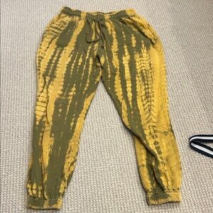 Earth Tie-Dye Sweatpants in Yellow and Green